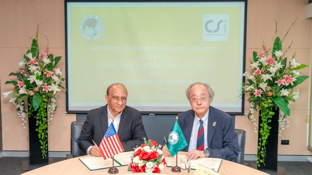 Dr. Naveed Anwar (Left) and Prof. Kazuo Yamamoto